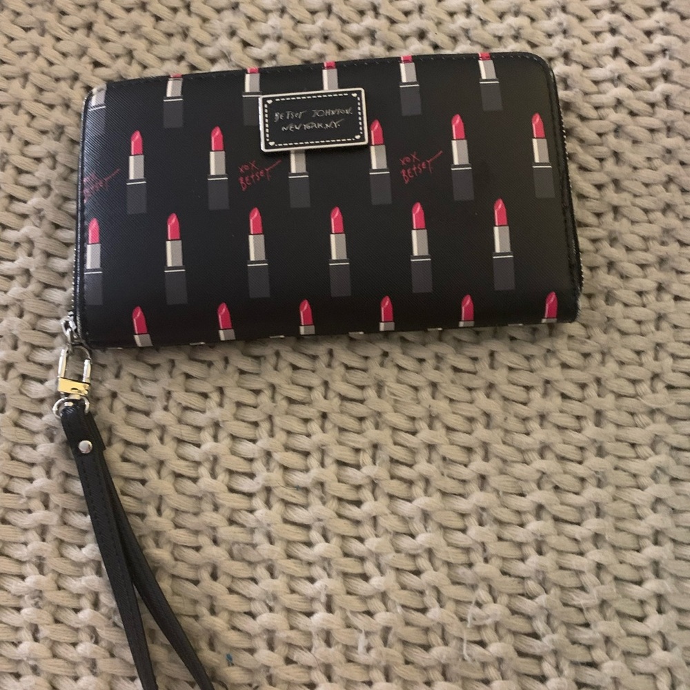 Betsey Johnson Black and Pink Lipstick Pattern Wallet